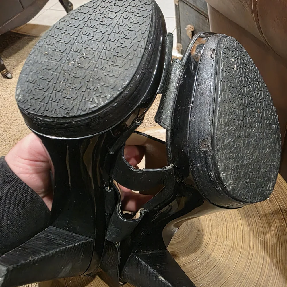 Michael Kors Black Leather Heels - Picture 5 of 6